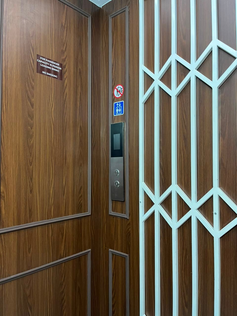 Vintage Lift Booth