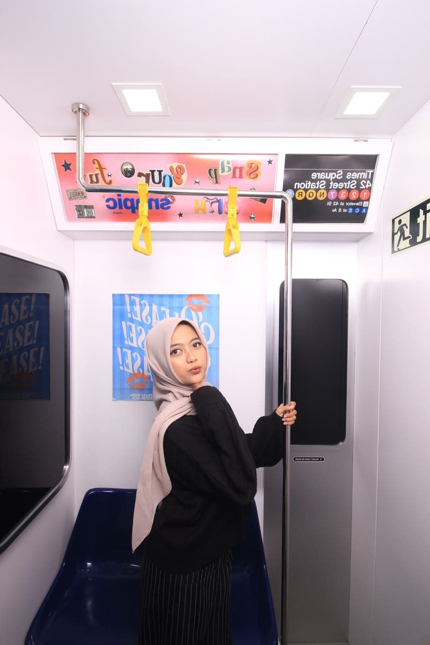 Subway Booth
